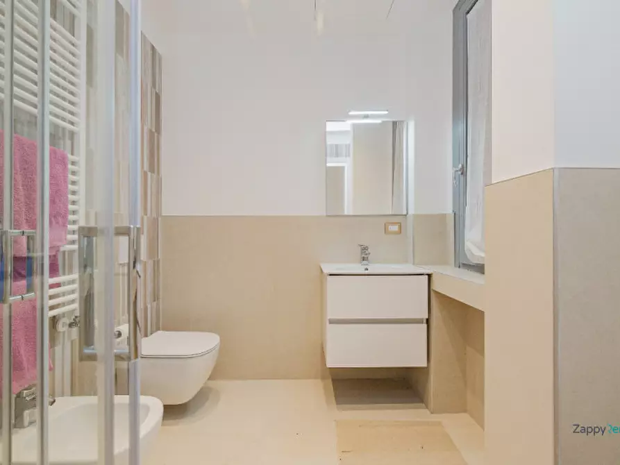 Immagine 35 di Appartamento in affitto  in Via Crema, 11 a Milano