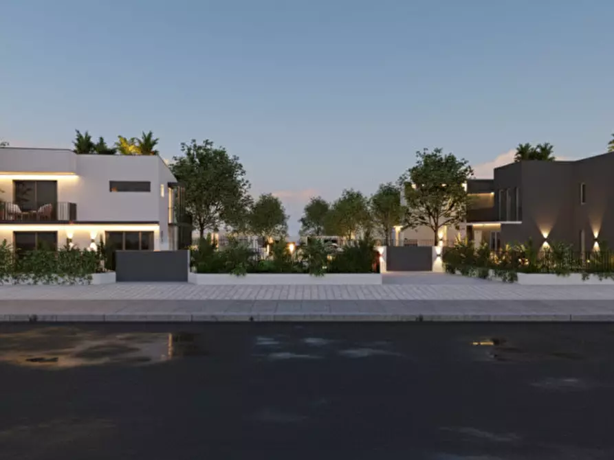 Immagine 1 di Casa quadrifamiliare in vendita  in Via San Matteo a Selvazzano Dentro