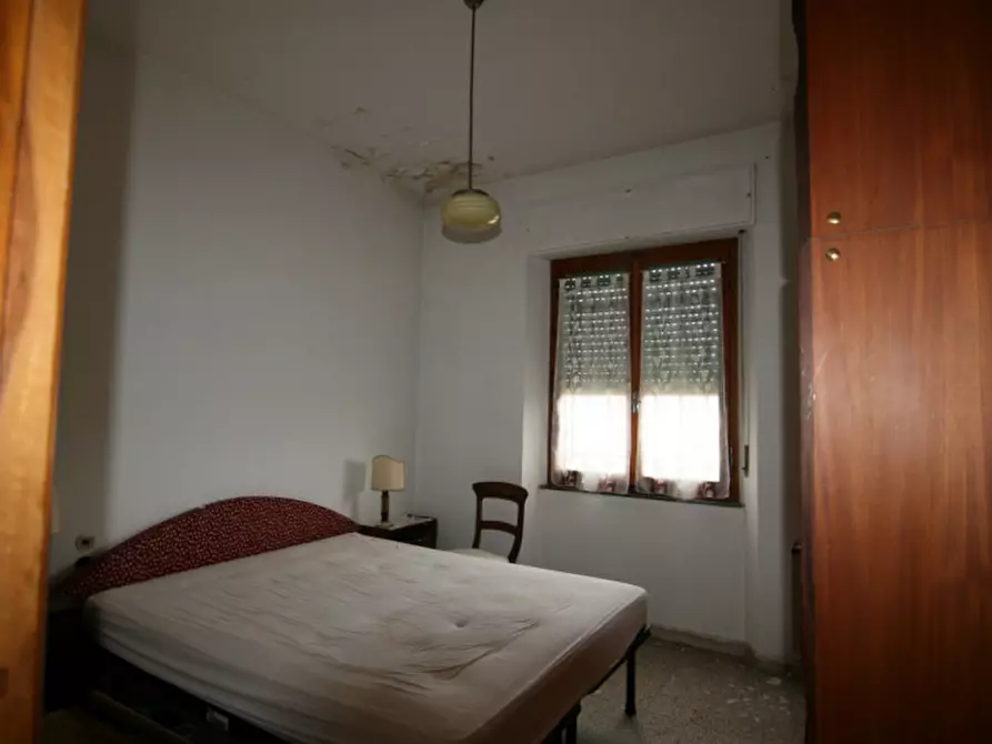 Immagine 8 di Appartamento in vendita  a Sinalunga