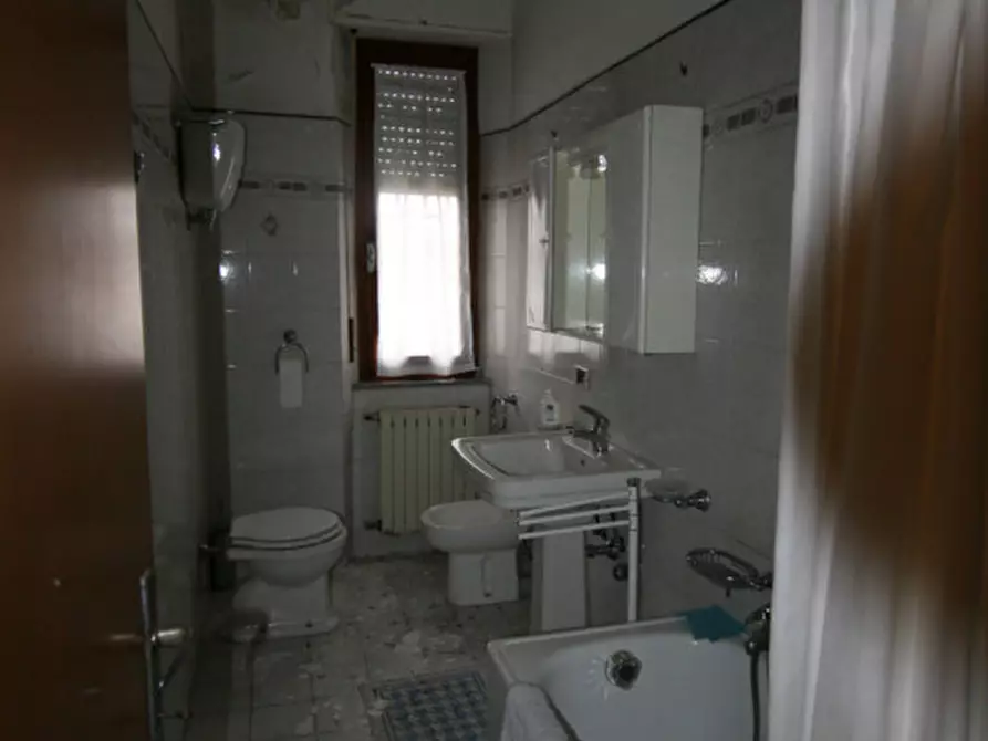 Immagine 6 di Appartamento in vendita  a Sinalunga