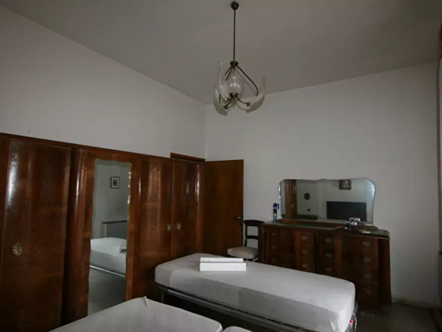 Immagine 18 di Appartamento in vendita  a Sinalunga