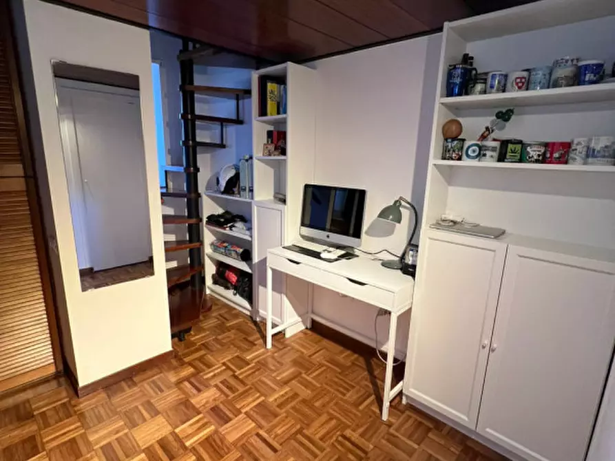 Immagine 17 di Appartamento in affitto  in Via Giovanni Bausan 34 a Napoli