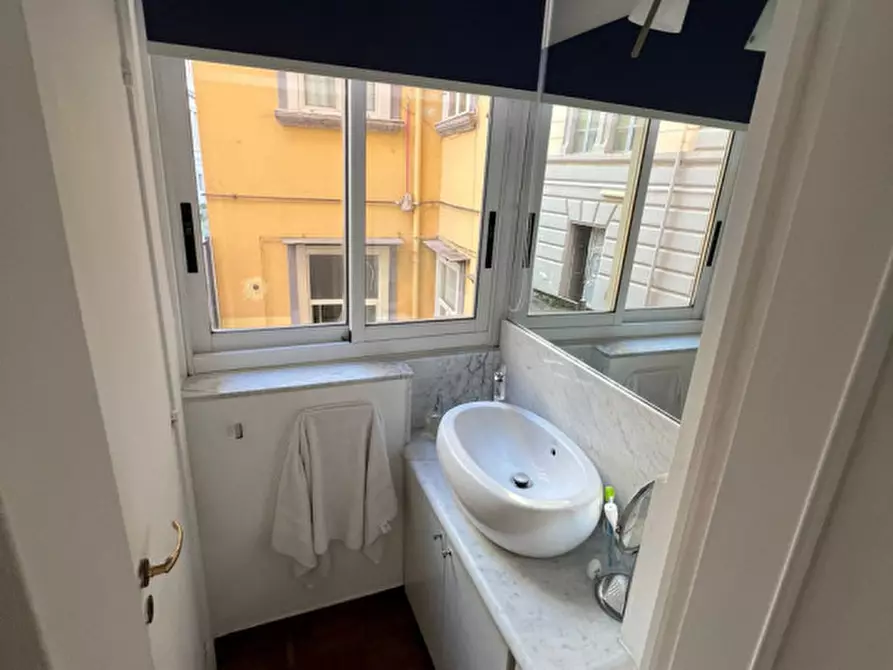 Immagine 18 di Appartamento in affitto  in Via Giovanni Bausan 34 a Napoli