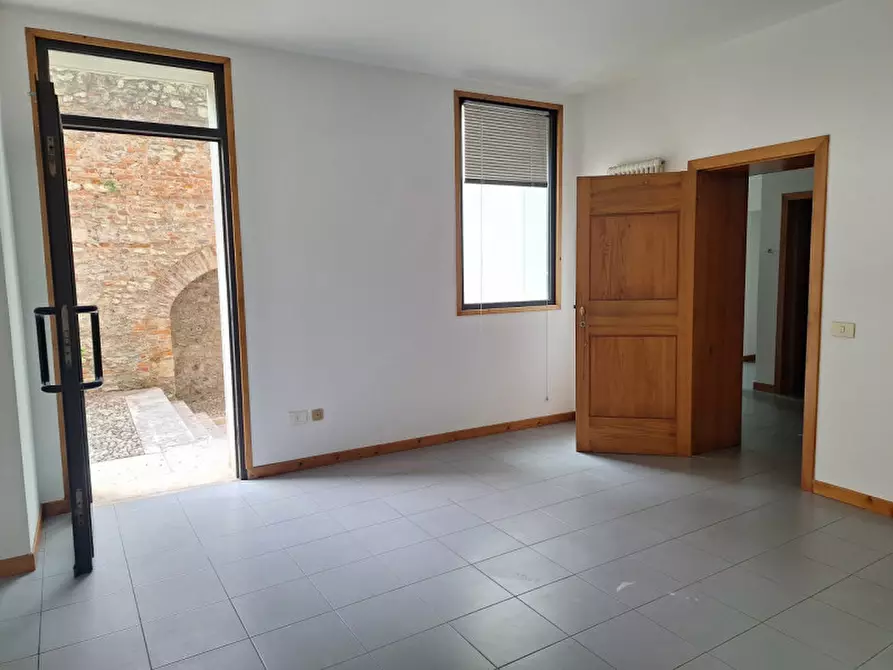 Immagine 4 di Ufficio in affitto  in contrà Pedemuro San Biagio a Vicenza