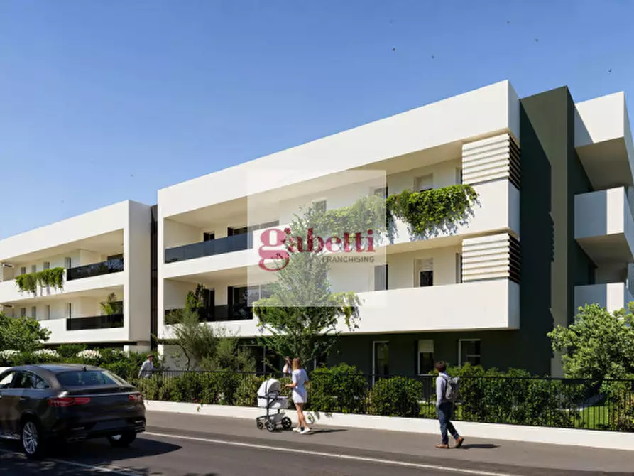 Immagine 2 di Attico in vendita  in via piave a Stra