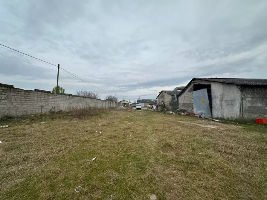 Immagine 12 di Capannone industriale in vendita  in Strada la Grezzanella a Villafranca Di Verona