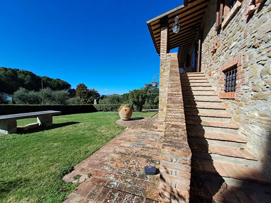 Immagine 4 di Rustico / casale in vendita  a Magione