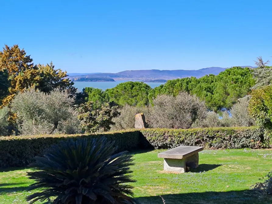 Immagine 8 di Rustico / casale in vendita  a Magione