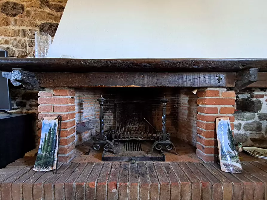 Immagine 14 di Rustico / casale in vendita  a Magione
