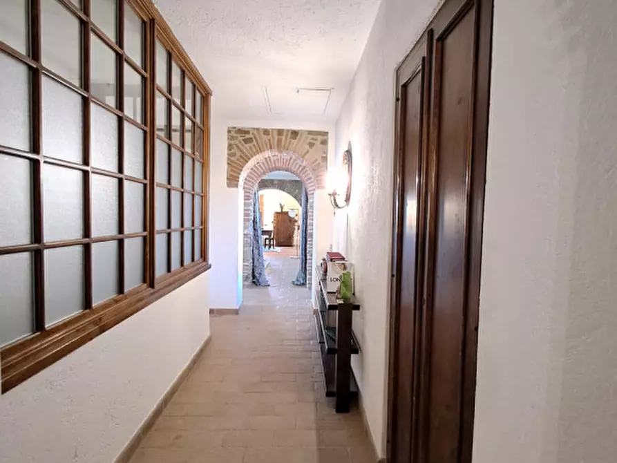 Immagine 21 di Rustico / casale in vendita  a Magione