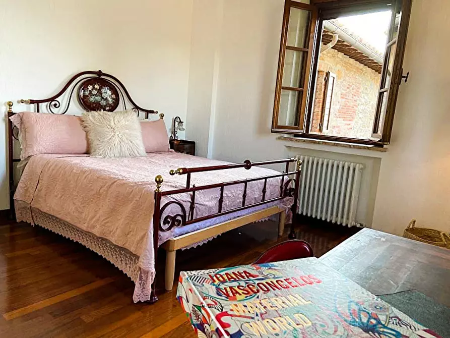 Immagine 29 di Rustico / casale in vendita  a Magione