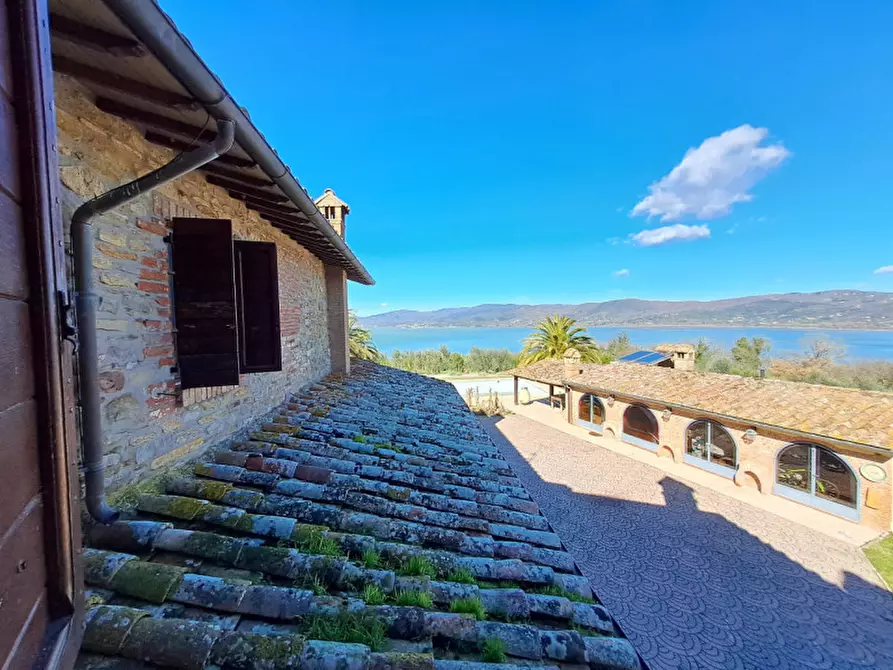 Immagine 30 di Rustico / casale in vendita  a Magione