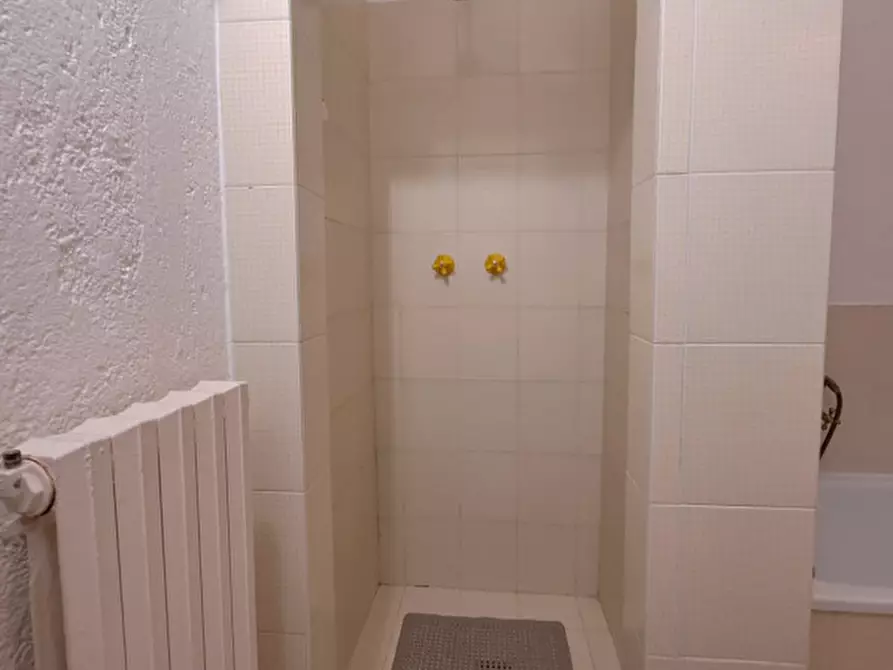 Immagine 36 di Rustico / casale in vendita  a Magione