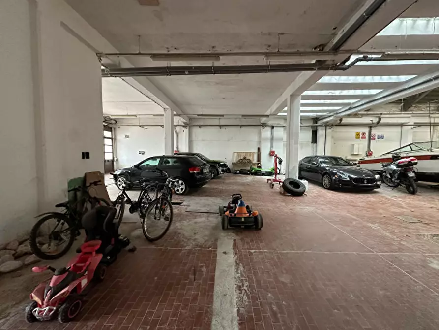 Immagine 3 di Capannone industriale in vendita  in Viale del Lavoro a Verona