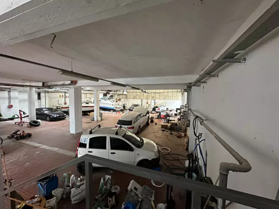 Immagine 13 di Capannone industriale in vendita  in Viale del Lavoro a Verona