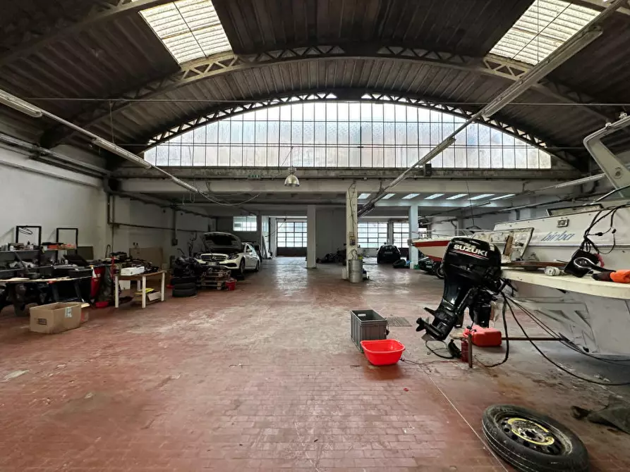 Immagine 21 di Capannone industriale in vendita  in Viale del Lavoro a Verona