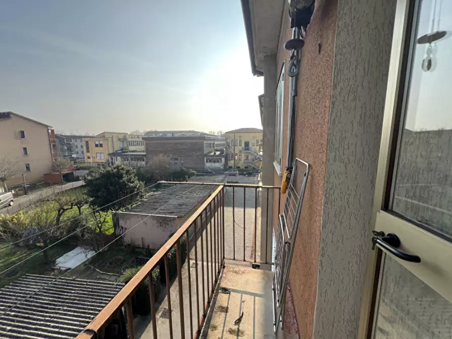 Immagine 15 di Appartamento in vendita  in via scarsellini 12a a Legnago