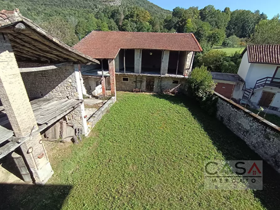 Immagine 38 di Villa in vendita  in Via Riosecco a Travesio