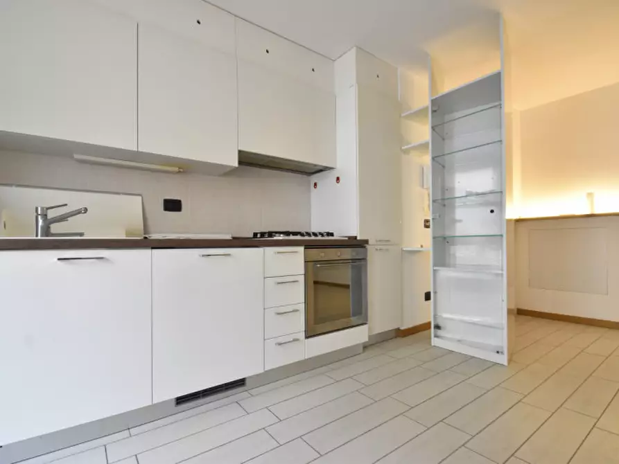 Immagine 7 di Appartamento in vendita  a Bussolengo