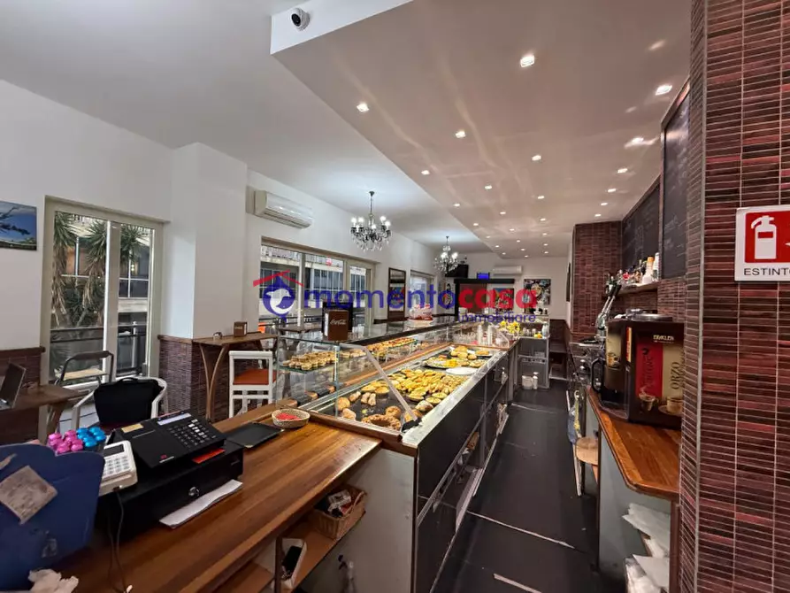 Immagine 16 di Attività commerciale in vendita  in Via Montevergine a Reggio Di Calabria