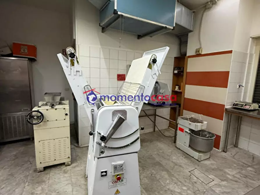 Immagine 24 di Attività commerciale in vendita  in Via Montevergine a Reggio Di Calabria