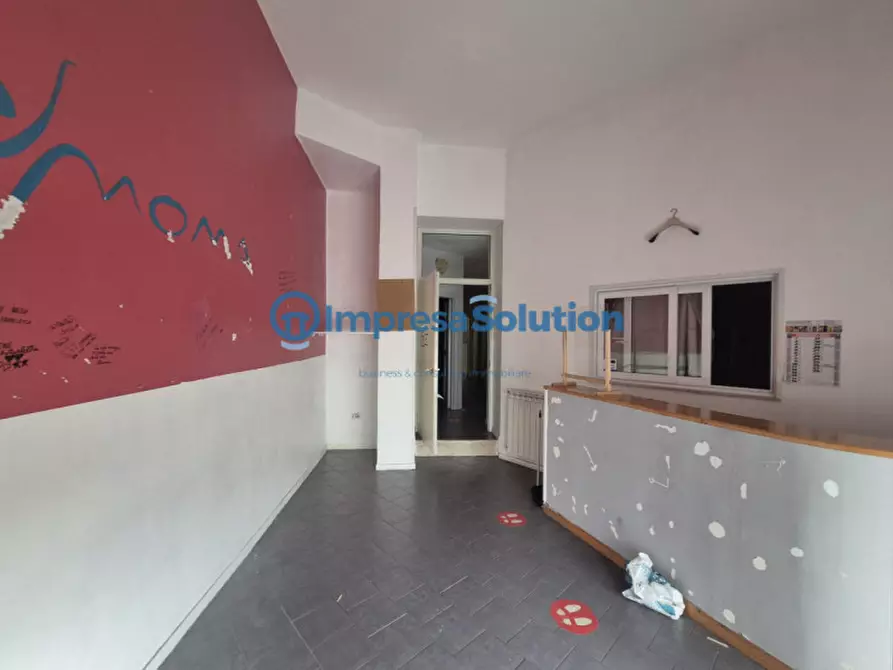 Immagine 6 di Negozio in affitto  in Via Vecchia Poggioreale a Napoli