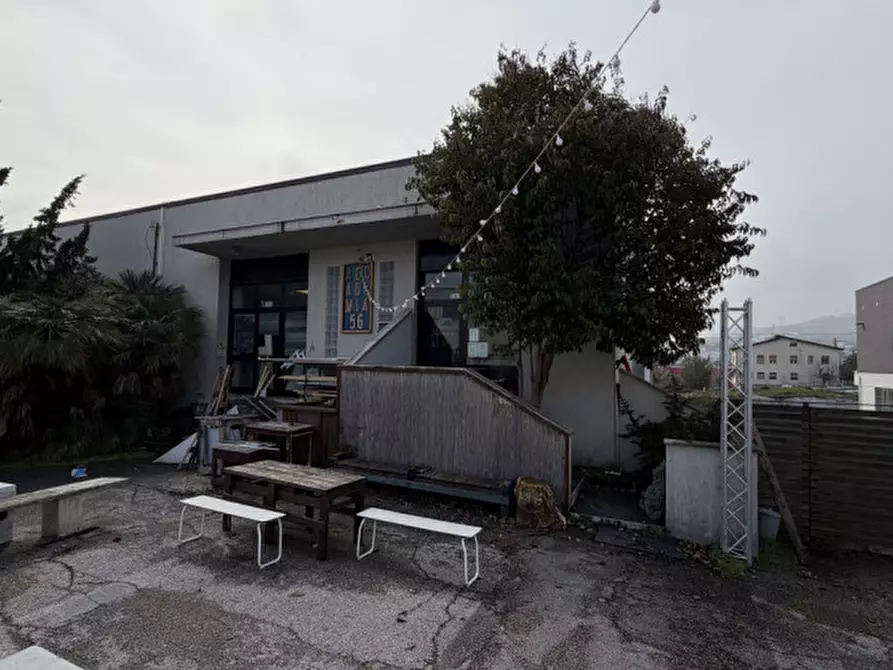 Immagine 6 di Capannone industriale in vendita  in VIA TOMBESI a Ancona