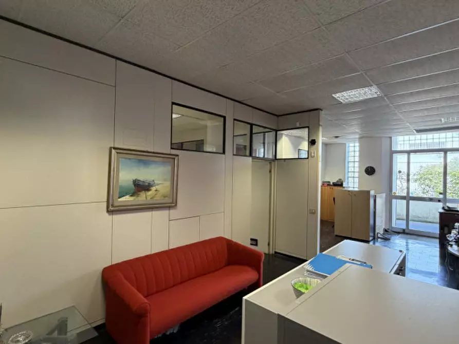 Immagine 24 di Capannone industriale in vendita  in VIA TOMBESI a Ancona