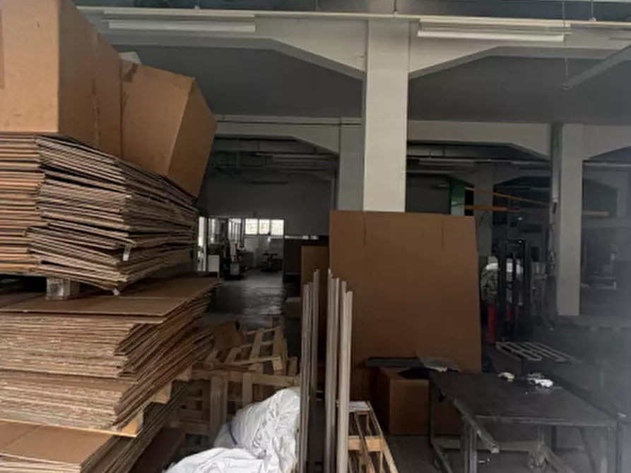 Immagine 30 di Capannone industriale in vendita  in VIA TOMBESI a Ancona