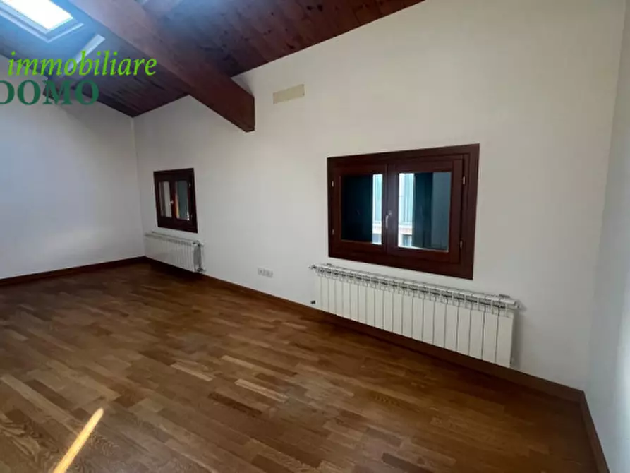 Immagine 3 di Attico in affitto  in schio   centro a Schio