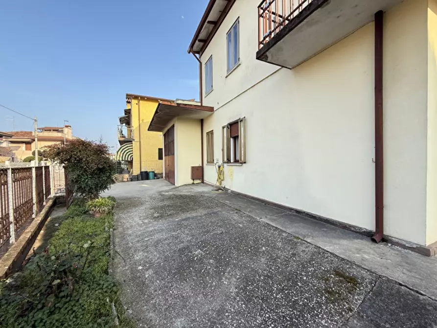 Immagine 26 di Casa indipendente in vendita  in via trento a Solesino