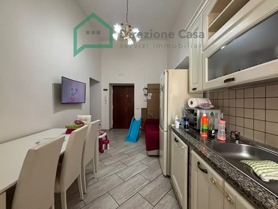 Immagine 6 di Appartamento in affitto  in VIA BENEDETTO CAIROLI, 42 a Napoli