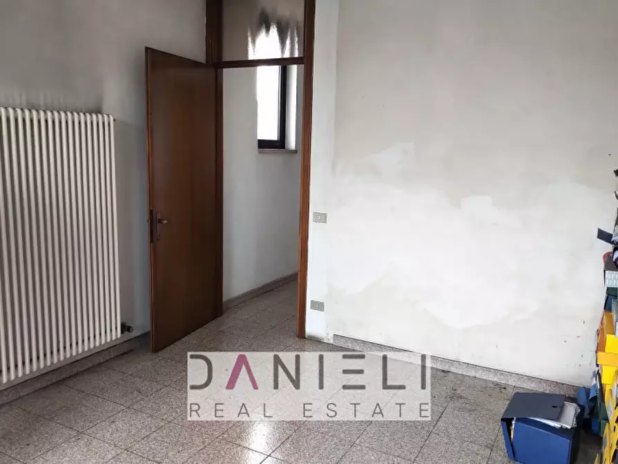 Immagine 19 di Capannone industriale in vendita  in Via Montorso a Arzignano