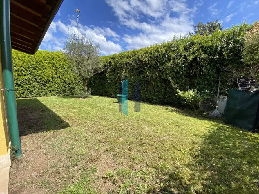 Immagine 6 di Villa in vendita  in Via San Rocco 22 a Soiano Del Lago