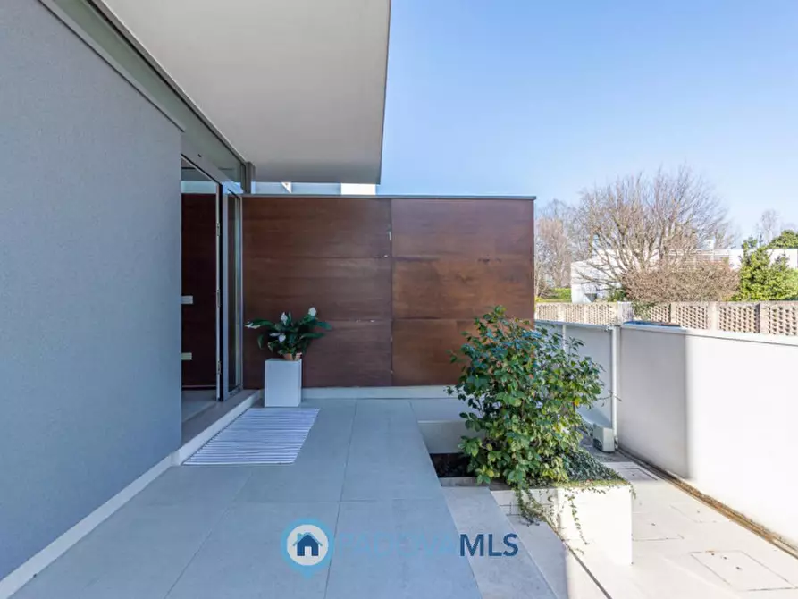 Immagine 13 di Villa in vendita  a Noventa Padovana