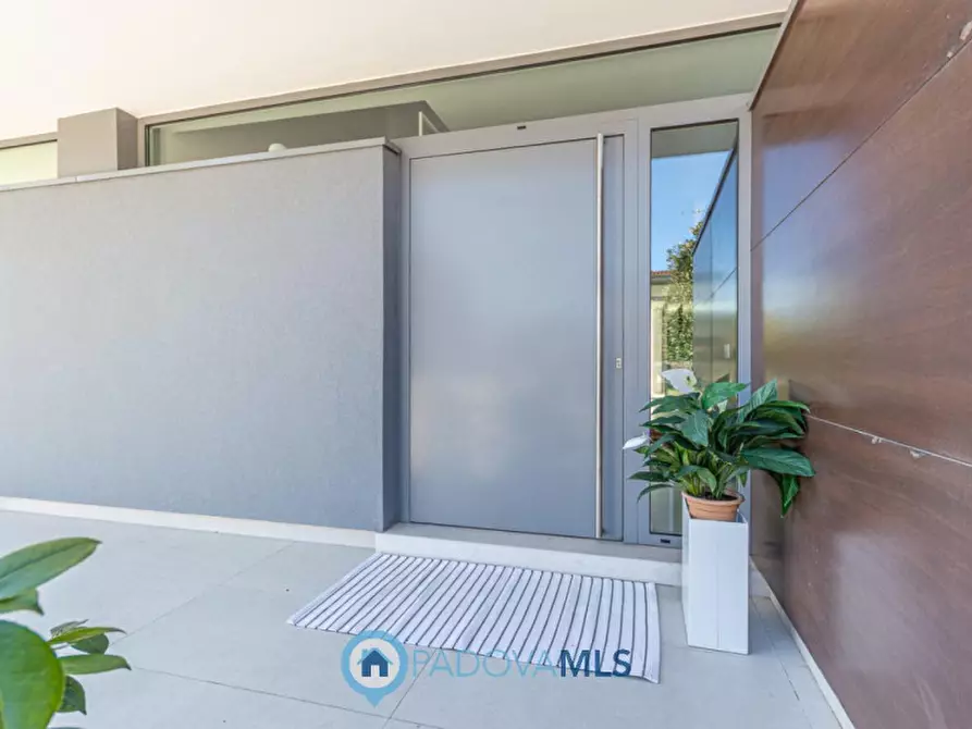 Immagine 17 di Villa in vendita  a Noventa Padovana