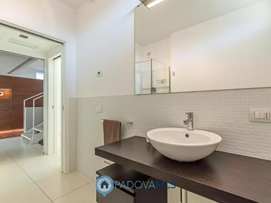 Immagine 22 di Villa in vendita  a Noventa Padovana