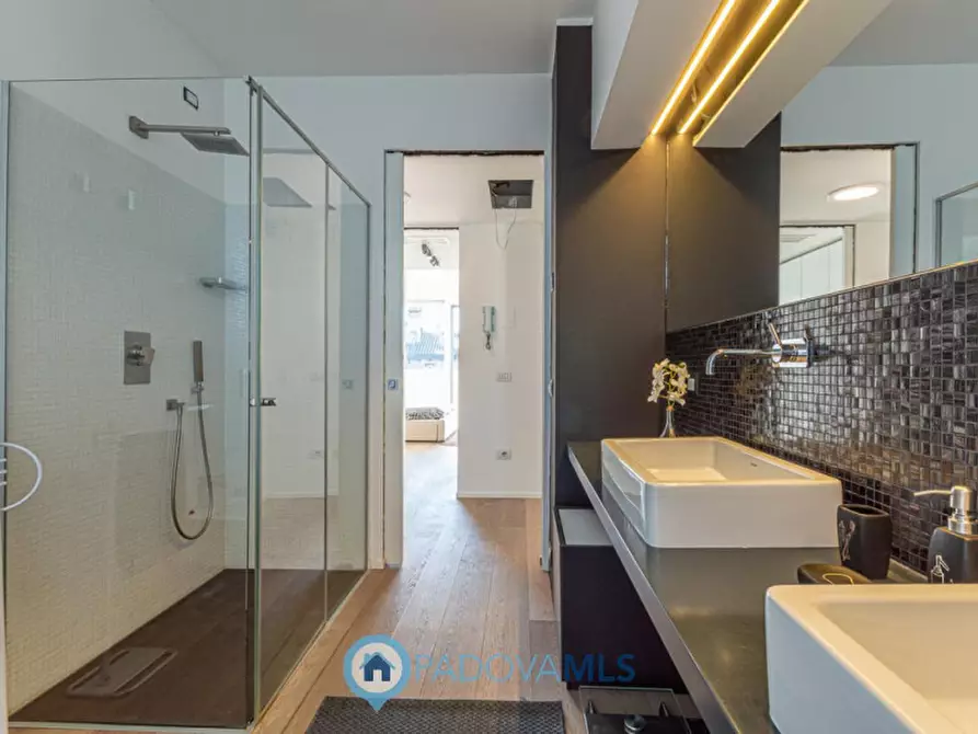 Immagine 28 di Villa in vendita  a Noventa Padovana