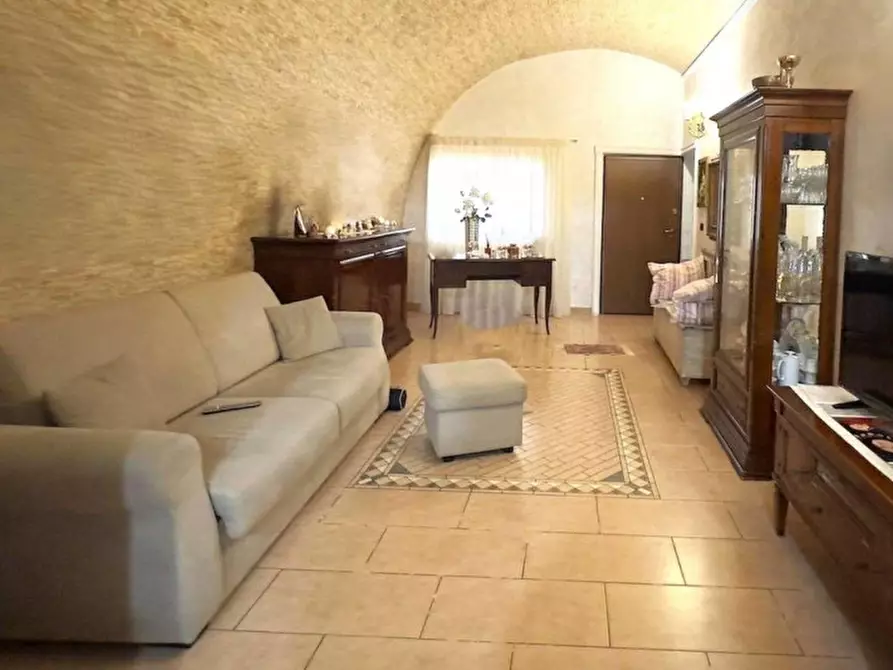 Immagine 2 di Casa indipendente in vendita  in Via Regina Margherita, 126, Montemesola TA, Italia a Taranto