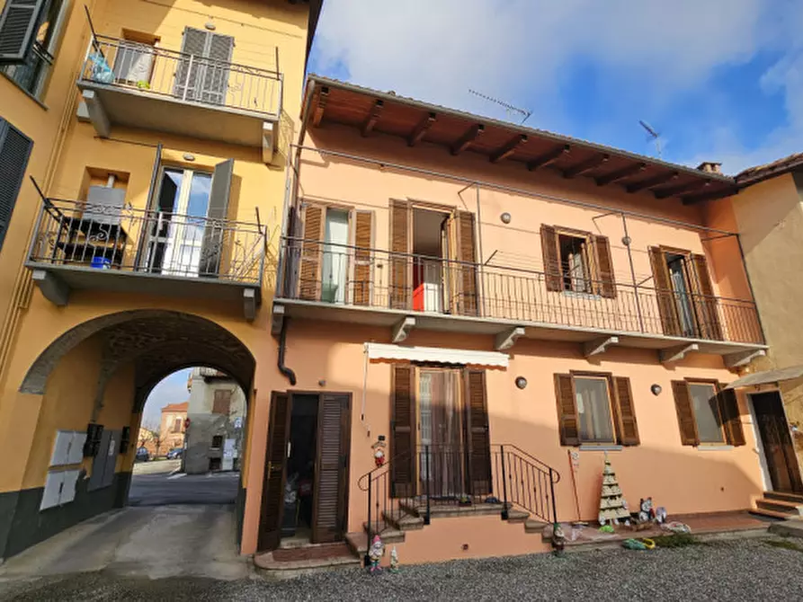 Immagine 2 di Casa indipendente in vendita  in Via Vittorio Emanuele III 4 a Montechiaro D'asti