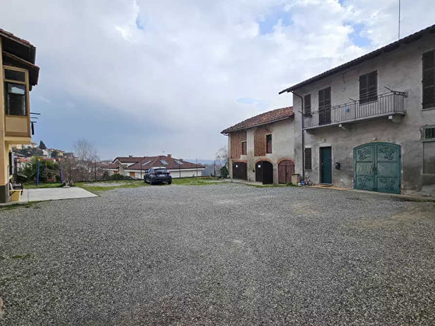 Immagine 3 di Casa indipendente in vendita  in Via Vittorio Emanuele III 4 a Montechiaro D'asti