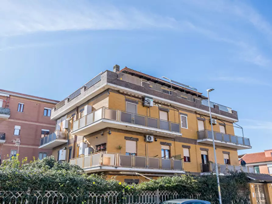 Immagine 1 di Appartamento in vendita  in Via Florinas 81 a Fiumicino