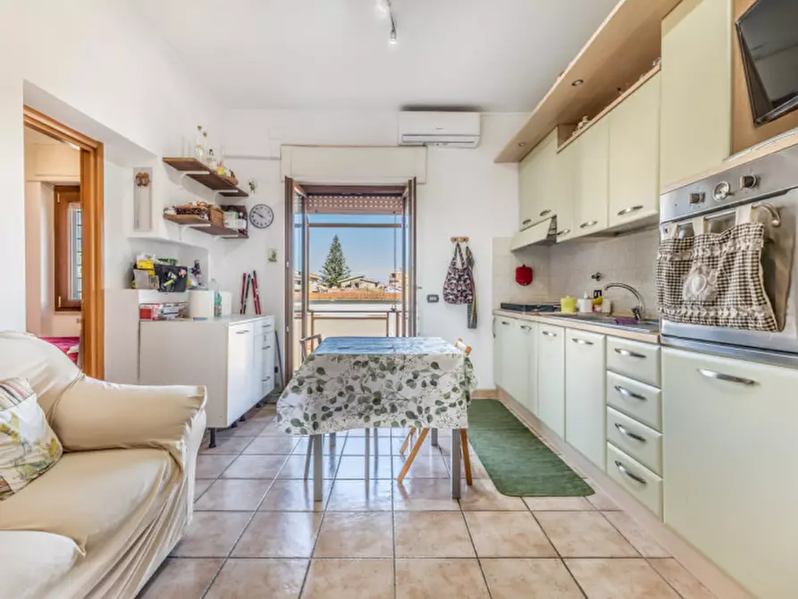 Immagine 5 di Appartamento in vendita  in Via Florinas 81 a Fiumicino
