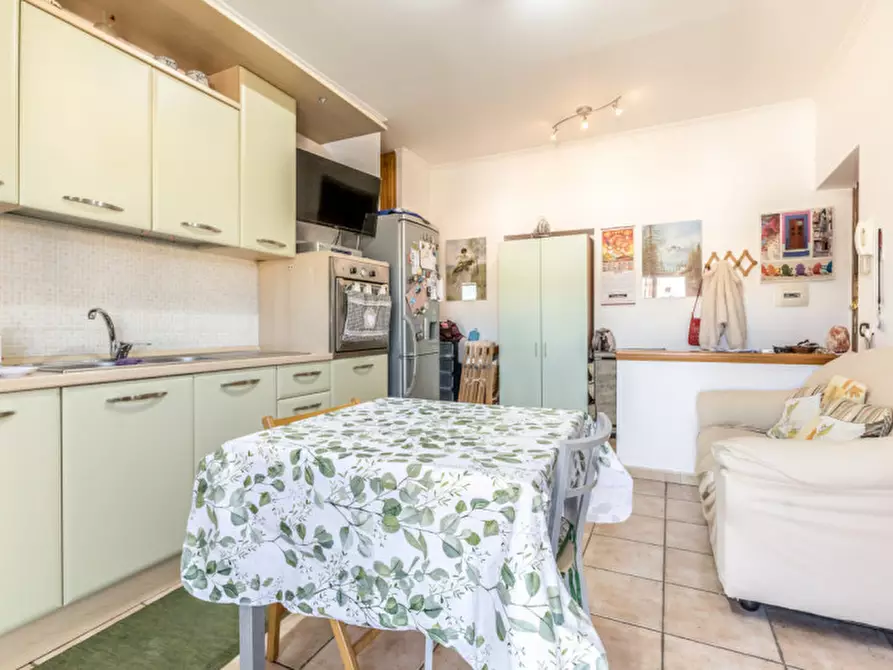 Immagine 11 di Appartamento in vendita  in Via Florinas 81 a Fiumicino