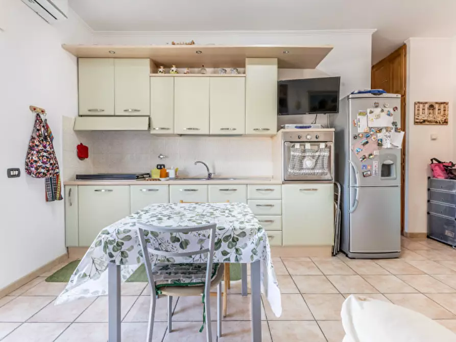 Immagine 12 di Appartamento in vendita  in Via Florinas 81 a Fiumicino