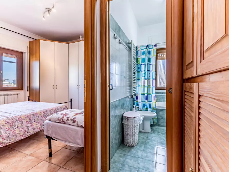 Immagine 13 di Appartamento in vendita  in Via Florinas 81 a Fiumicino