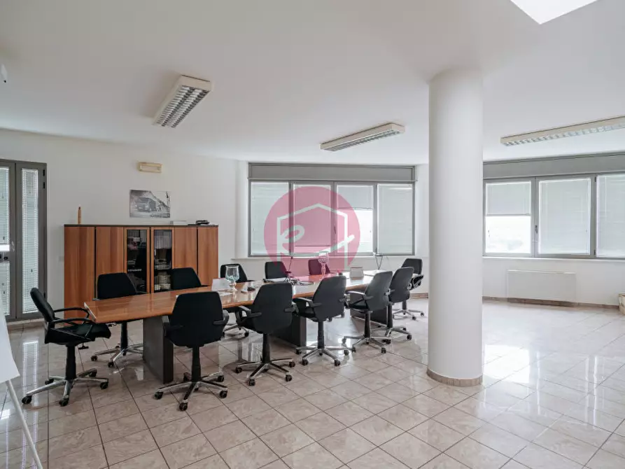 Immagine 9 di Capannone industriale in affitto  a Santarcangelo Di Romagna