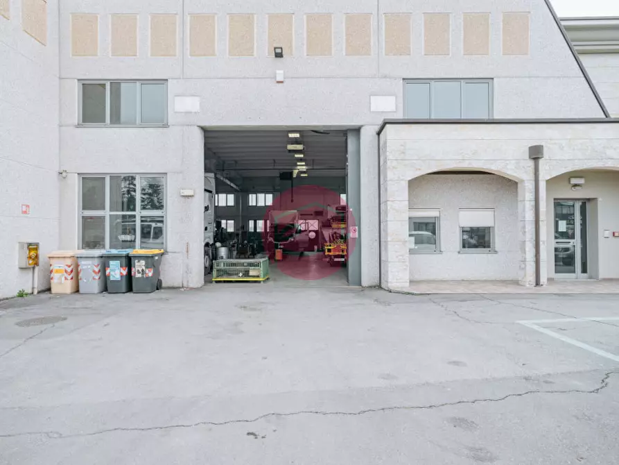 Immagine 20 di Capannone industriale in affitto  a Santarcangelo Di Romagna