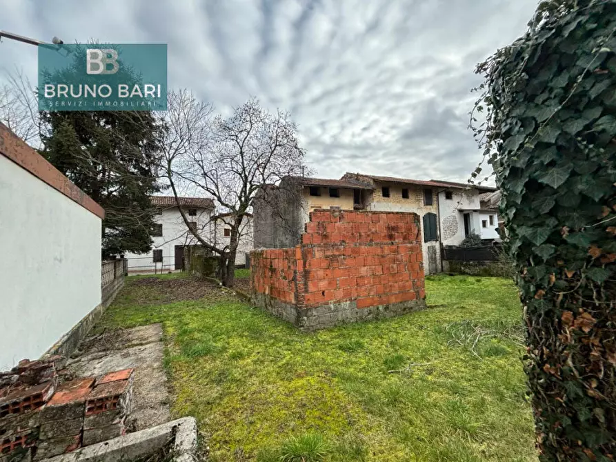 Immagine 6 di Rustico / casale in vendita  in Via Giuseppe Garibaldi 19 a Aviano