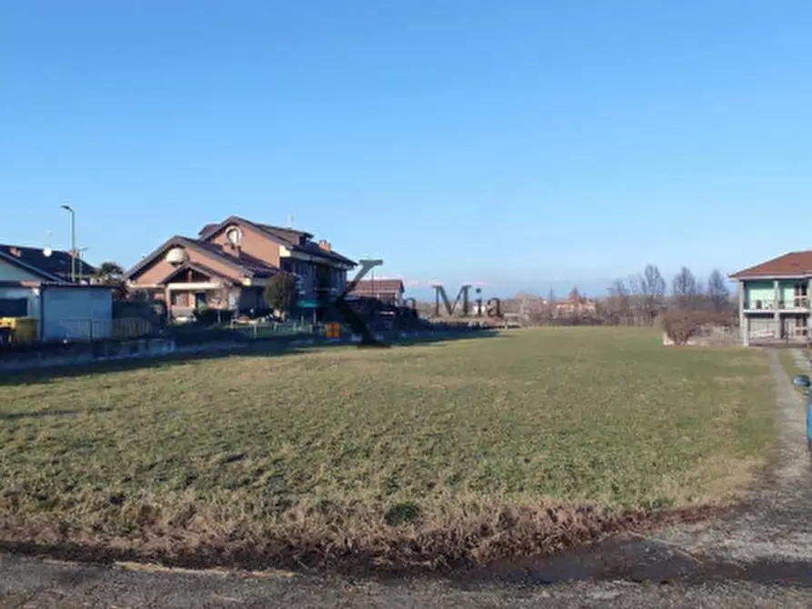 Immagine 1 di Terreno in vendita  in via martiri della libertà a Lauriano